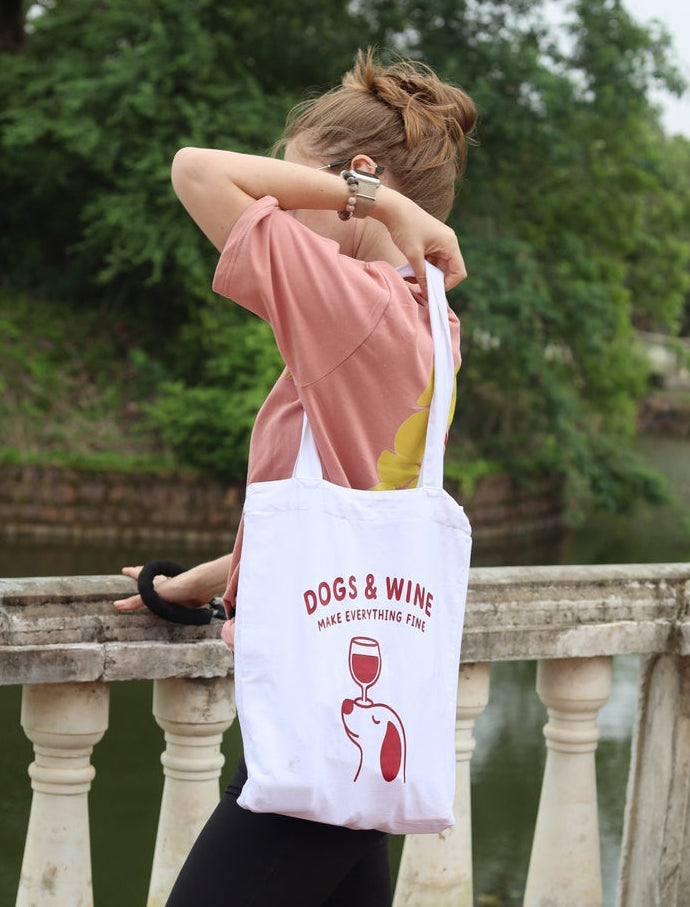 dogs & wine - tote bag